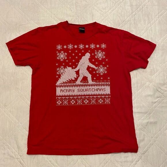 Merry Squatchmas Red T shirt Large‎ - Picture 1 of 4